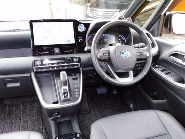 ノア ハイブリッドＳ－Ｚ　４ＷＤ　モデリスタエアロ＆１８ＡＷ　１０．５ナビ＋ＩＴＳ＋ダブルツィーター　３眼プロジェクター　ブラインドスポット　ドライビングサポート＆快適利便パッケージ　トヨタチームメイト　寒冷地仕様　前後Ｄレコ（14枚目）