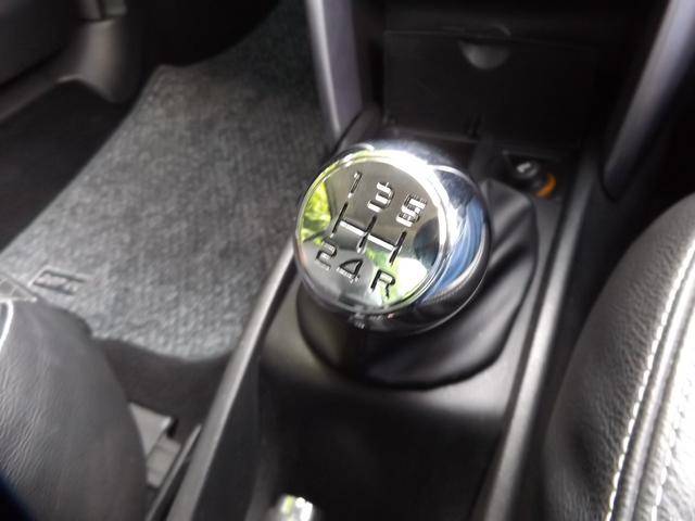 GT 電動オープンカー禁煙車5速マニュアル車HDDナビフルセグTV事故修復歴なし本革シートシートヒーター付き(8枚目)