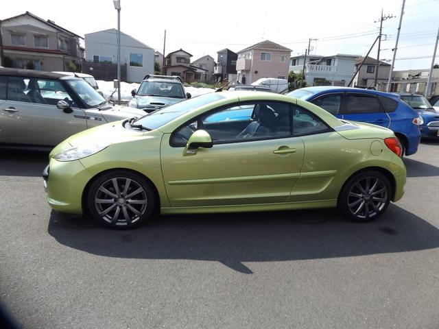 GT 電動オープンカー禁煙車5速マニュアル車HDDナビフルセグTV事故修復歴なし本革シートシートヒーター付き(16枚目)