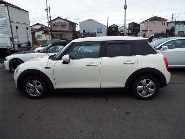 ＭＩＮＩ ワン　第三世代ミニターボ車純正ナビバックカメラ（10枚目）