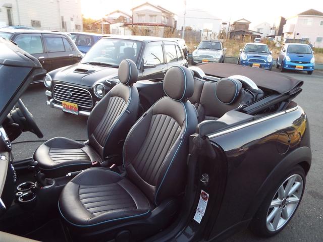 ＭＩＮＩ クーパー　コンバーチブル　ハイゲート　ワンオーナー特別限定車禁煙車電動オープンカー本革シート（19枚目）