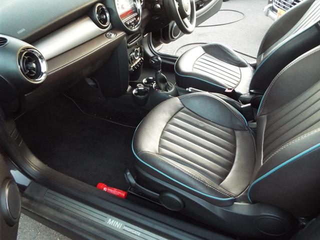 ＭＩＮＩ クーパー　コンバーチブル　ハイゲート　ワンオーナー特別限定車禁煙車電動オープンカー本革シート（44枚目）