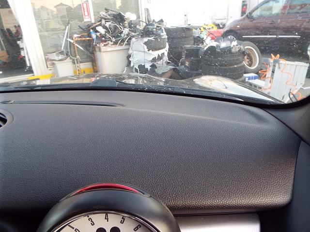 ＭＩＮＩ クーパー　コンバーチブル　ハイゲート　ワンオーナー特別限定車禁煙車電動オープンカー本革シート（47枚目）