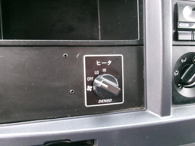 エルフトラック Ｗキャブフラットロー　Ｗキャブ　１．７５ｔ　低床　オートマ　リアヒーター（47枚目）