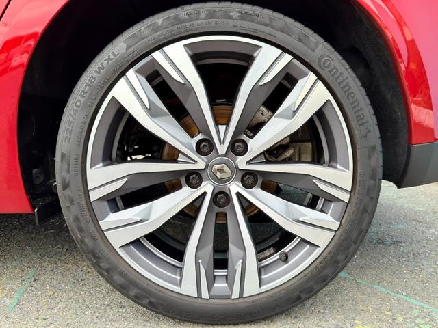 メガーヌ インテンス　スマホ連動ディスプレイオーディオ　バックカメラ　全車速追従レーダークルコン　標識認識　ブラインドスポットモニター　ハーフレザーシート　シートヒーター　ＥＴＣ２．０　前後ソナー　禁煙車　ＬＥＤライト（26枚目）