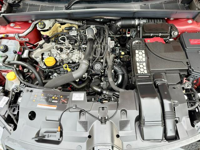 メガーヌ インテンス　スマホ連動ディスプレイオーディオ　バックカメラ　全車速追従レーダークルコン　標識認識　ブラインドスポットモニター　ハーフレザーシート　シートヒーター　ＥＴＣ２．０　前後ソナー　禁煙車　ＬＥＤライト（75枚目）