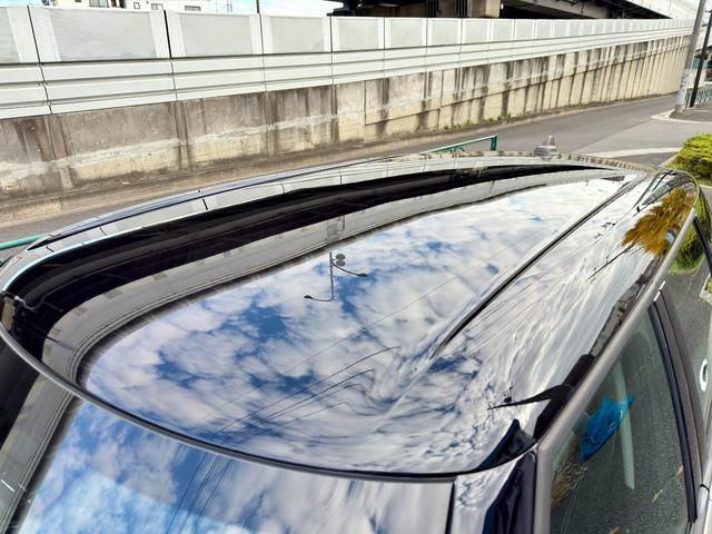 ＭＩＮＩ クーパーＳ　クラブマン　純正ナビ　ＢＴオーディオ　バックカメラ　ＵＳＢ接続　音楽録音機能　クルーズコントロール　ＥＴＣ２．０　ＬＥＤライト　ＬＥＤフロントフォグ　デイライト　純正アルミ　禁煙車　リアソナー　オートワイパー（19枚目）