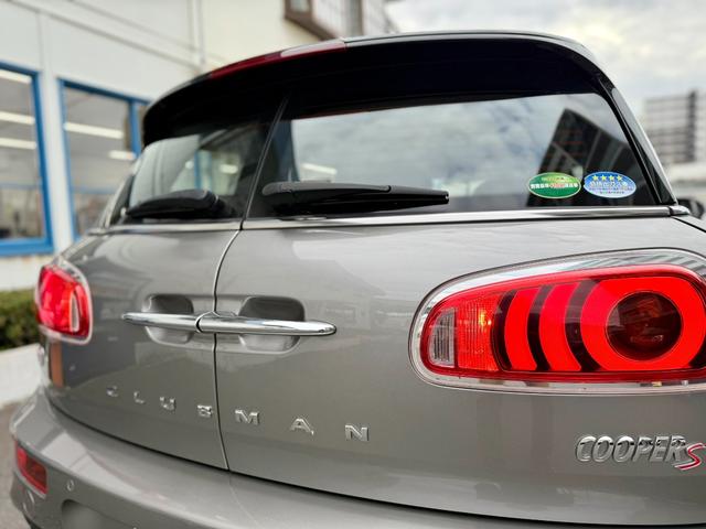 ＭＩＮＩ クーパーＳ　クラブマン　純正ナビ　ＢＴオーディオ　バックカメラ　ＵＳＢ接続　音楽録音機能　クルーズコントロール　ＥＴＣ２．０　ＬＥＤライト　ＬＥＤフロントフォグ　デイライト　純正アルミ　禁煙車　リアソナー　オートワイパー（25枚目）