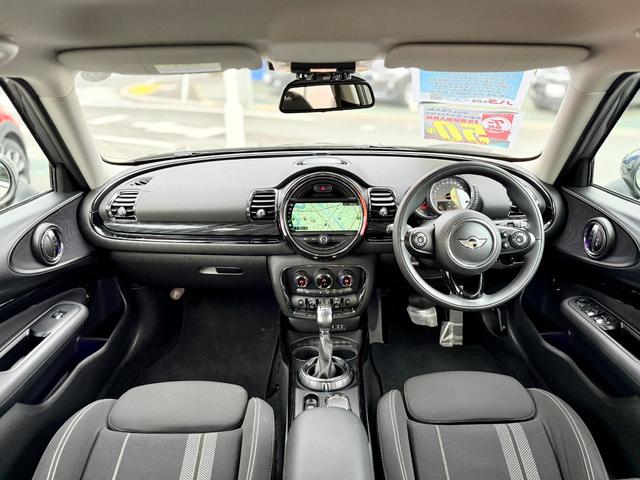 ＭＩＮＩ クーパーＳ　クラブマン　純正ナビ　ＢＴオーディオ　バックカメラ　ＵＳＢ接続　音楽録音機能　クルーズコントロール　ＥＴＣ２．０　ＬＥＤライト　ＬＥＤフロントフォグ　デイライト　純正アルミ　禁煙車　リアソナー　オートワイパー（34枚目）