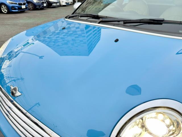 MINI クーパー クーペ レザーシート HIDヘッドライト 純正アルミホイール パドルシフト 社外シートヒーター リアソナー 電動リアスポイラー 社外デジタルインナーミラー オートエアコン 禁煙車 カイトブルー ETC(13枚目)