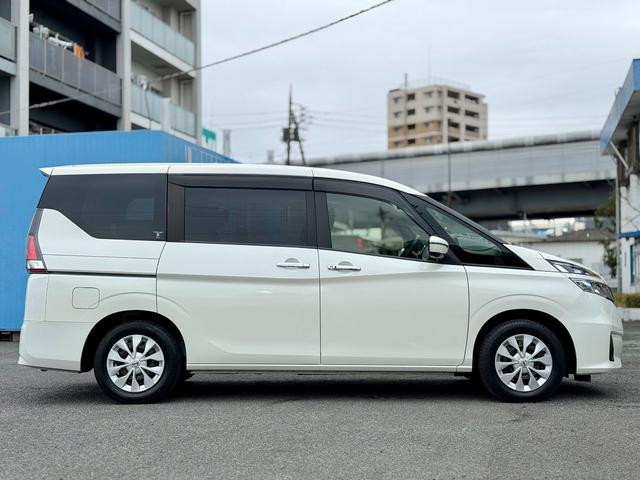 セレナ Ｓ　純正ナビ　フルセグ　ＢＴオーディオ　アラウンドモニター　衝突被害軽減ブレーキ　クルーズコントロール　オートエアコン　ドラレコ　前後ソナー　パワースライドドア　ＥＴＣ　オートライト　リアクーラー　買取車（9枚目）