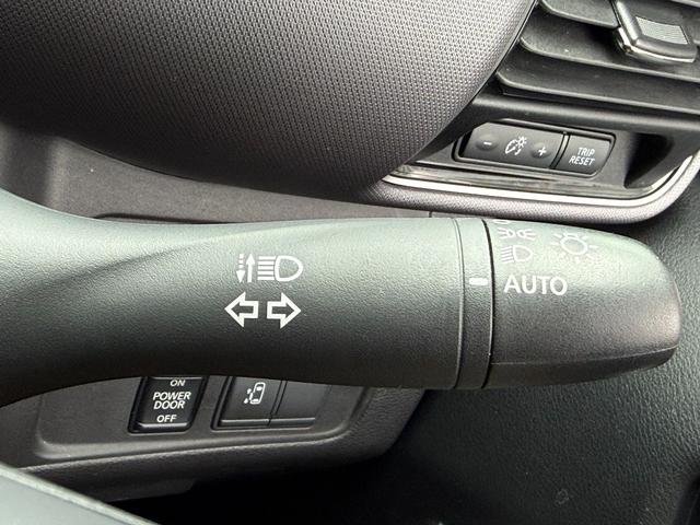 セレナ Ｓ　純正ナビ　フルセグ　ＢＴオーディオ　アラウンドモニター　衝突被害軽減ブレーキ　クルーズコントロール　オートエアコン　ドラレコ　前後ソナー　パワースライドドア　ＥＴＣ　オートライト　リアクーラー　買取車（35枚目）