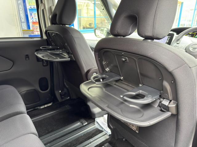 セレナ Ｓ　純正ナビ　フルセグ　ＢＴオーディオ　アラウンドモニター　衝突被害軽減ブレーキ　クルーズコントロール　オートエアコン　ドラレコ　前後ソナー　パワースライドドア　ＥＴＣ　オートライト　リアクーラー　買取車（42枚目）