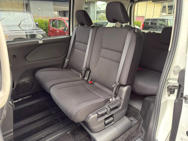 セレナ Ｓ　純正ナビ　フルセグ　ＢＴオーディオ　アラウンドモニター　衝突被害軽減ブレーキ　クルーズコントロール　オートエアコン　ドラレコ　前後ソナー　パワースライドドア　ＥＴＣ　オートライト　リアクーラー　買取車（53枚目）