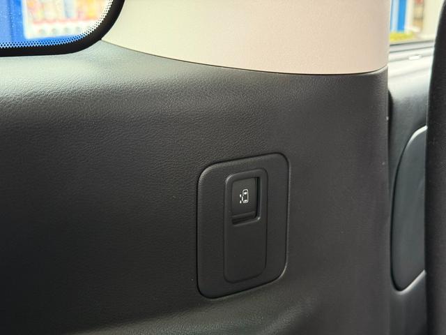 セレナ Ｓ　純正ナビ　フルセグ　ＢＴオーディオ　アラウンドモニター　衝突被害軽減ブレーキ　クルーズコントロール　オートエアコン　ドラレコ　前後ソナー　パワースライドドア　ＥＴＣ　オートライト　リアクーラー　買取車（59枚目）