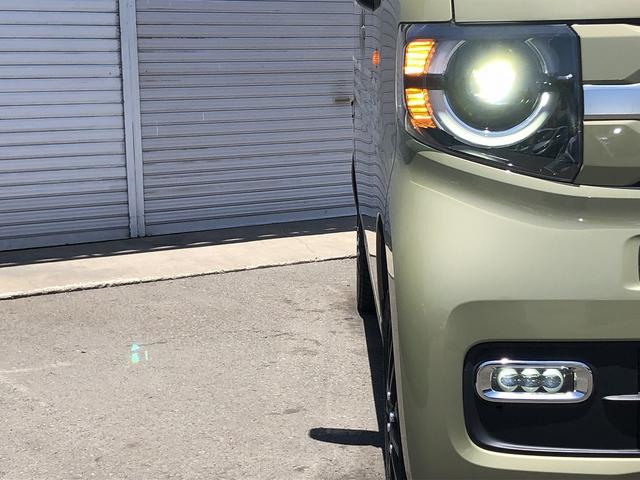 Ｎ－ＶＡＮ＋スタイル ファン・ホンダセンシング　ＦＡＦリフトアップサス　外部電源キット　ＳＤナビ　Ｂｌｕｅｔｏｏｔｈ接続　ドラレコ　ルーフコンソール　１４インチＡＷ　ＵＳＢ充電　ＣＭＢＳ　ＬＫＡＳ　ＡＣＣ　オートハイビーム　標識検知　先行車発進告知（13枚目）