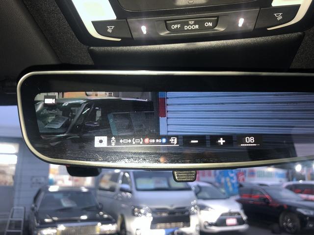 ステップワゴン ｅ：ＨＥＶスパーダ　ホンダセンシング　９インチナビ　ＢＴ・ＵＳＢ・カープレイ接続　マルチビューカメラ　フリップダウンモニター　デジタルミラー　前後ドラレコ　電動ゲート　１タッチＷパワスラ　ヒーター付半革シート　オットマン（43枚目）