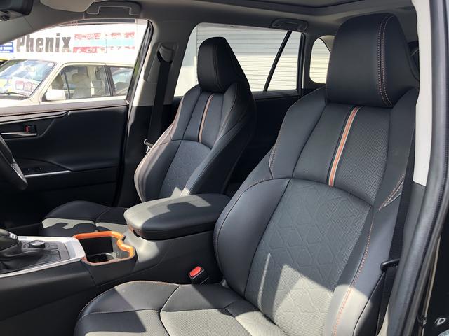 ＲＡＶ４ アドベンチャー　パノラマムーンルーフ　デジタルインナーミラー　セーフティＳ　１０．５インチディスプレイ　ＢＴ・ＵＳＢ　全方位カメラ　電動バックドア　温冷シート　ＬＥＤオートライト　　プリクラッシュ　レーダークルーズ（22枚目）