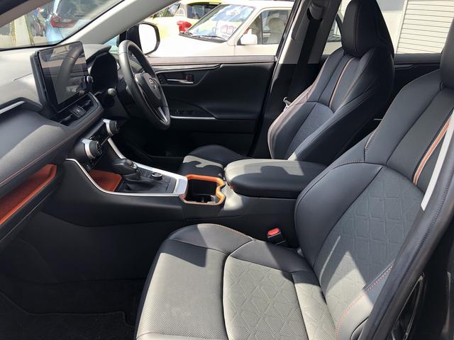 ＲＡＶ４ アドベンチャー　パノラマムーンルーフ　デジタルインナーミラー　セーフティＳ　１０．５インチディスプレイ　ＢＴ・ＵＳＢ　全方位カメラ　電動バックドア　温冷シート　ＬＥＤオートライト　　プリクラッシュ　レーダークルーズ（63枚目）