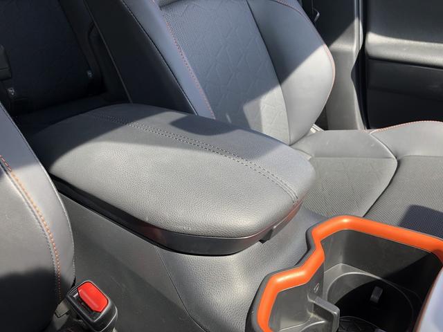 ＲＡＶ４ アドベンチャー　パノラマムーンルーフ　デジタルインナーミラー　セーフティＳ　１０．５インチディスプレイ　ＢＴ・ＵＳＢ　全方位カメラ　電動バックドア　温冷シート　ＬＥＤオートライト　　プリクラッシュ　レーダークルーズ（77枚目）