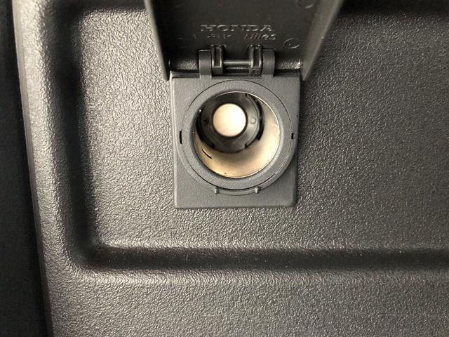 Ｎ－ＶＡＮ＋スタイル ファン　ホンダセンシング　ＳＤナビ　ＢＴ接続　Ｂカメラ　黒革調シートカバー　ＬＥＤオートライト＆フォグ　ＵＳＢ充電　ＥＴＣ　アームレスト　ステアスイッチ　ＣＭＢＳ　ＬＫＡＳ　　ＡＣＣ　先行車発進お知らせ　禁煙（26枚目）