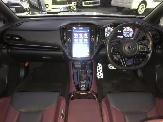 レヴォーグ ＳＴＩスポーツ　ＥＸ　１１．６型ナビ　Ｆ・Ｓ・Ｒカメラ　サンルーフ　アイサイトＸ　デジタルミラ　ＬＥＤオートライト　イエローフォグ　電動ゲート　ヒータ付本革電動シート　前後ドラレコ　ＥＴＣ　パドルシフト　全車速追従クルコン（3枚目）