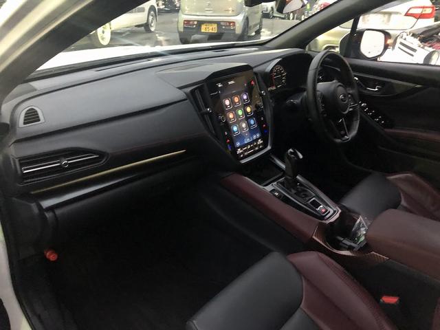 レヴォーグ ＳＴＩスポーツ　ＥＸ　１１．６型ナビ　Ｆ・Ｓ・Ｒカメラ　サンルーフ　アイサイトＸ　デジタルミラ　ＬＥＤオートライト　イエローフォグ　電動ゲート　ヒータ付本革電動シート　前後ドラレコ　ＥＴＣ　パドルシフト　全車速追従クルコン（24枚目）