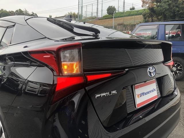 プリウス Ａプレミアム　後期　セーフティセンス　サンルーフ　メーカーナビ　Ｂｌｕｅｔｏｏｔｈ接続　バックカメラ　本革シート　温冷シート　インテリアパネル　駐車支援　ＢＳＭ　ＲＣＴＡ　Ｐソナー　ＡＣ１００Ｖ電源　ＥＴＣ２．０（19枚目）