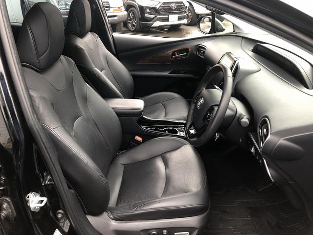 プリウス Ａプレミアム　後期　セーフティセンス　サンルーフ　メーカーナビ　Ｂｌｕｅｔｏｏｔｈ接続　バックカメラ　本革シート　温冷シート　インテリアパネル　駐車支援　ＢＳＭ　ＲＣＴＡ　Ｐソナー　ＡＣ１００Ｖ電源　ＥＴＣ２．０（68枚目）