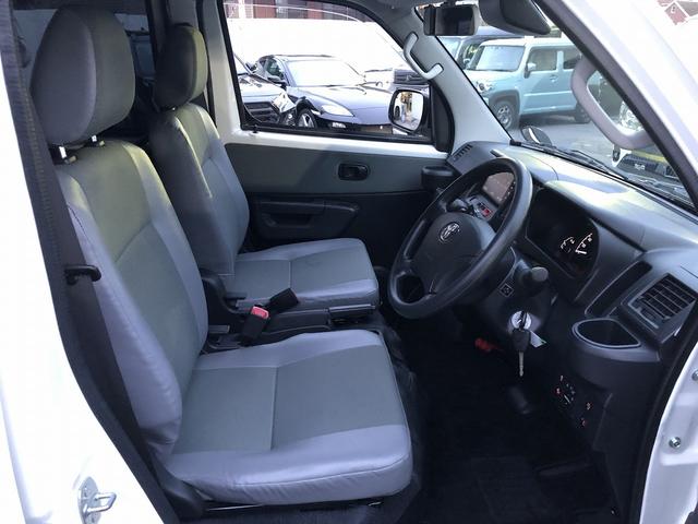 タウンエースバン ＧＬ　アルトピアーノキャンパー　ベッドキット　ＲＥＶＯシート　スマアシ　ＳＤナビ　フルセグ　Ｂｌｕｅｔｏｏｔｈ接続　Ｂカメラ　ＥＴＣ２．０　Ａ－ＳＴＯＰ　調光ルームランプ　ＬＥＤオートライト　先行車発進告知（59枚目）