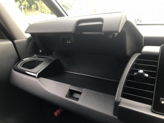 フィット ｅ：ＨＥＶ　ＲＳ　ホンダセンシング　９インチＳＤナビ　フルセグＴＶ　Ｂｌｕｅｔｏｏｔｈ接続　カープレイ　バックカメラ　ハーフレザー　ＥＴＣ２．０　ＬＥＤオートライト　ＵＳＢ充電　パドルシフト　ステアスイッチ　ＣＭＢＳ（38枚目）