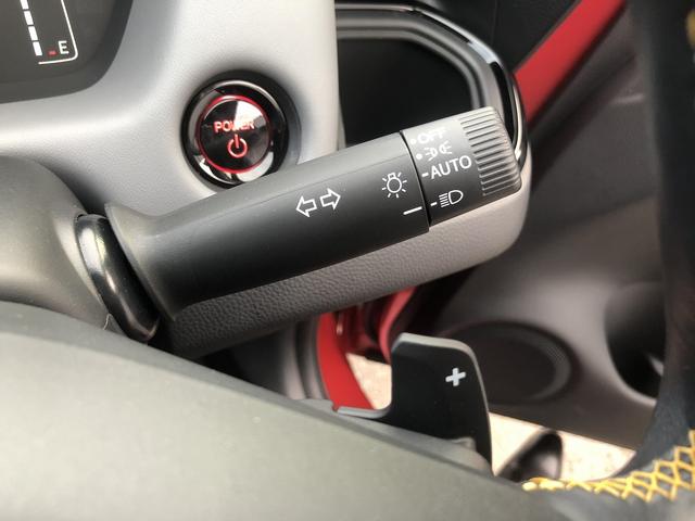 フィット ｅ：ＨＥＶ　ＲＳ　ホンダセンシング　９インチＳＤナビ　フルセグＴＶ　Ｂｌｕｅｔｏｏｔｈ接続　カープレイ　バックカメラ　ハーフレザー　ＥＴＣ２．０　ＬＥＤオートライト　ＵＳＢ充電　パドルシフト　ステアスイッチ　ＣＭＢＳ（77枚目）