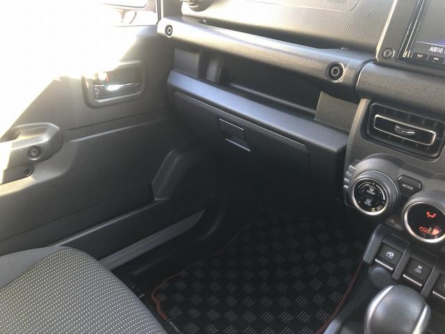 ＪＡＯＳリフトＵＰ　オープンカントリー付ＡＰＩＯ１６インチＡＷ　ＣＬＬＩＮＫリアゲートＢＯＸ　ＩＰＦサイドストレージパネル　サイドバー８型ナビ　ＢＴ接続　Ｂカメラ　アルパインデジタルミラー　前後フォグ