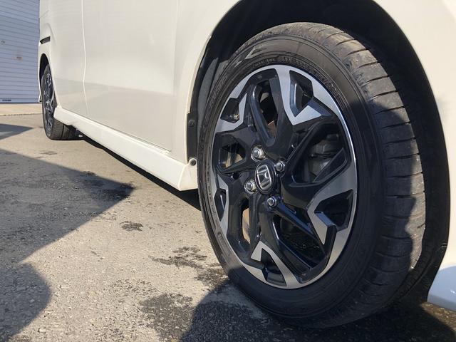 N-BOXカスタム G・Lターボホンダセンシング メモリナビ フルセグTV Bluetooth接続 バックカメラ ETC パドルシフト Wパワスラ ステアスイッチ ハーフレザー LEDオートライト&フォグ ロールシェード CMBS LKAS ACC(18枚目)