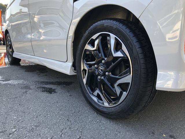 N-BOXカスタム G・Lターボホンダセンシング メモリナビ フルセグTV Bluetooth接続 バックカメラ ETC パドルシフト Wパワスラ ステアスイッチ ハーフレザー LEDオートライト&フォグ ロールシェード CMBS LKAS ACC(61枚目)