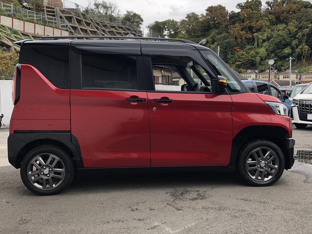 デリカミニ Ｔ　プレミアム　４ＷＤ　１０インチＤＳＰオーディオ　アラウンドビューカメラ　デジタルミラー　ハンズフリーＷパワスラ　ハーフレザー　シート・ステアヒータ　パドルシフト　マイパイロット　レーンキープ　Ｐソナー　標識検知（6枚目）