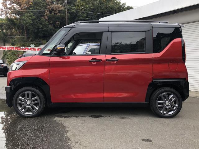 デリカミニ Ｔ　プレミアム　４ＷＤ　１０インチＤＳＰオーディオ　アラウンドビューカメラ　デジタルミラー　ハンズフリーＷパワスラ　ハーフレザー　シート・ステアヒータ　パドルシフト　マイパイロット　レーンキープ　Ｐソナー　標識検知（10枚目）