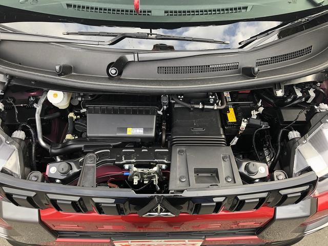 デリカミニ Ｔ　プレミアム　４ＷＤ　１０インチＤＳＰオーディオ　アラウンドビューカメラ　デジタルミラー　ハンズフリーＷパワスラ　ハーフレザー　シート・ステアヒータ　パドルシフト　マイパイロット　レーンキープ　Ｐソナー　標識検知（12枚目）