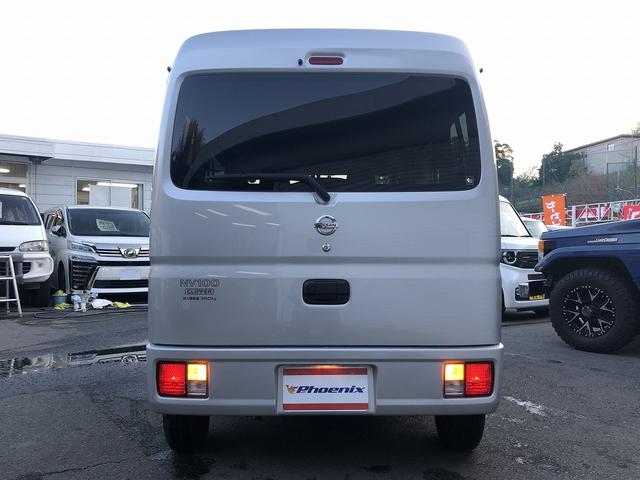 ＮＶ１００クリッパーバン ＤＸ　ハイルーフ　禁煙車　ＳＤナビ　Ｂｌｕｅｔｏｏｔｈ接続　前後ドラレコ　ＥＴＣ　ＵＳＢ充電　オーバーヘッドシェルフ　５ＡＧＳ　両側スライドドア　オートライト　Ｈライトレベライザー　ＰＷ　キーレスエントリー（8枚目）