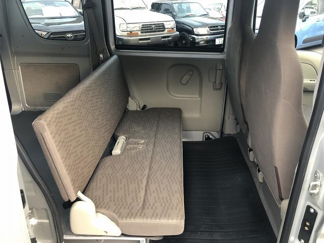 ＮＶ１００クリッパーバン ＤＸ　ハイルーフ　禁煙車　ＳＤナビ　Ｂｌｕｅｔｏｏｔｈ接続　前後ドラレコ　ＥＴＣ　ＵＳＢ充電　オーバーヘッドシェルフ　５ＡＧＳ　両側スライドドア　オートライト　Ｈライトレベライザー　ＰＷ　キーレスエントリー（25枚目）