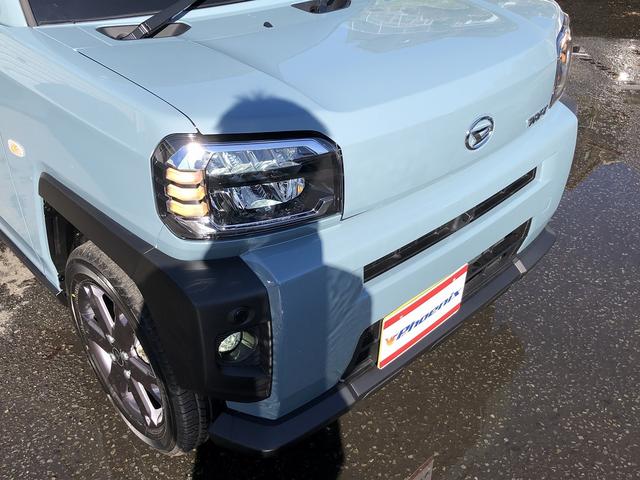 タフト Gターボ スカイフィールトップ スマアシ メモリナビ フルセグTV Bluetooth接続 パノラマモニター ドラレコ ETC Wシートヒータ ステアスイッチ ルーフレール USB充電 衝突軽減B 車線逸脱警報(54枚目)