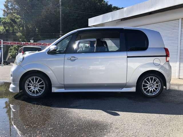 ポルテ Ｇ　モデリスタエアロ　１オーナー　ＳＤナビ　Ｂｌｕｅｔｏｏｔｈ　バックカメラ　ＨＩＤオートライト＆フォグ　ステアスイッチ　本革ステアリング　電動スライド　シートヒーター　１６インチアルミ　ナノイー　ＥＴＣ（10枚目）