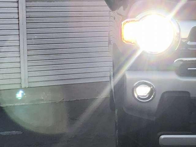 ハスラー Ｊスタイル　２トーン　ＤＣＢＳ　９インチナビ　ＢＴ・ＵＳＢ・カープレイ接続　全方位モニター　ルーフレール　Ｗシートヒーター　ＬＥＤオートライト＆フォグ　Ｐセンサー　標識認識　先行車発進　誤発進抑制　禁煙（13枚目）