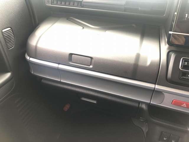 スペーシアギア ハイブリッドＸＺ　ターボ　３型　セーフティサポート　９型ナビ　フルセグ　Ｂｌｕｅｔｏｏｔｈ　カープレイ　アラウンドビューカメラ　１タッチＷパワスラ　Ｐソナー　前後ドラレコ　シートヒータ　パドルシフト　ＳＯＳコール　ＵＳＢ充電（45枚目）