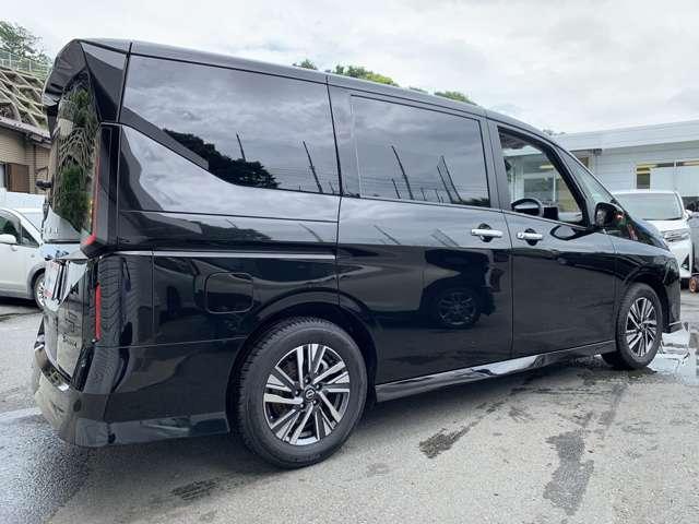 セレナ ｅ－パワー　ハイウェイスターＶ　１２．３型ナビ全方位Ｍ後席ＭデジタルＭ禁煙（7枚目）