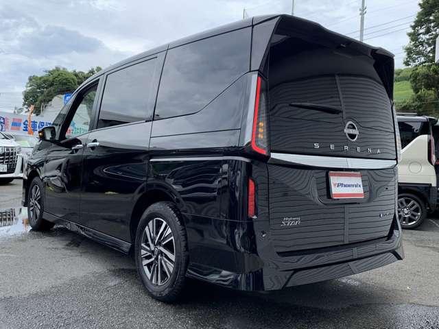 セレナ ｅ－パワー　ハイウェイスターＶ　１２．３型ナビ全方位Ｍ後席ＭデジタルＭ禁煙（9枚目）