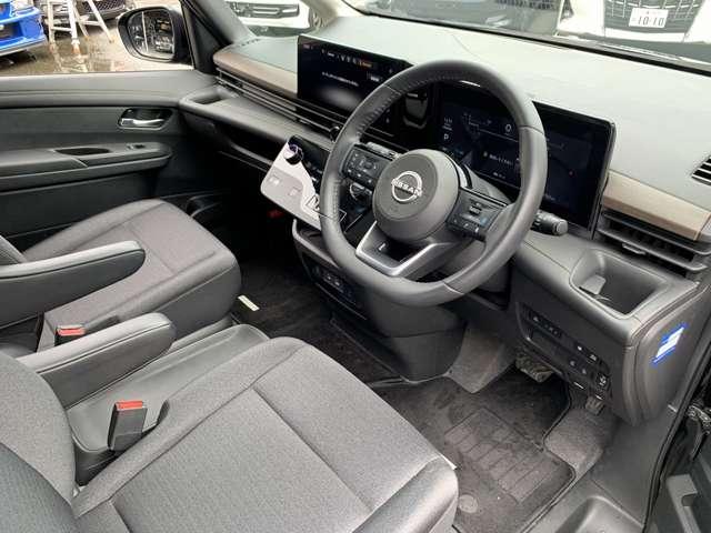 セレナ ｅ－パワー　ハイウェイスターＶ　１２．３型ナビ全方位Ｍ後席ＭデジタルＭ禁煙（18枚目）