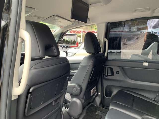 セレナ ｅ－パワー　ハイウェイスターＶ　１２．３型ナビ全方位Ｍ後席ＭデジタルＭ禁煙（61枚目）