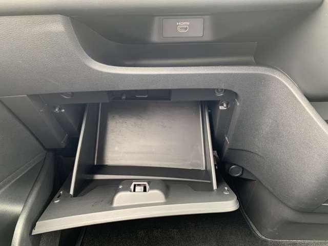 セレナ ｅ－パワー　ハイウェイスターＶ　１２．３型ナビ全方位Ｍ後席ＭデジタルＭ禁煙（78枚目）