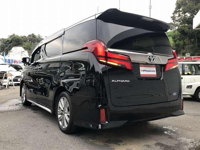 アルファード 2.5S タイプゴールド 後期 9型DAナビ BT・USB・カープレイ接続 Bカメラ セーフティセンス パワーゲート 3眼LEDオートライト&フォグ AC100V電源 1タッチWパワスラ 半革シート ウッドステア ETC2.0(9枚目)